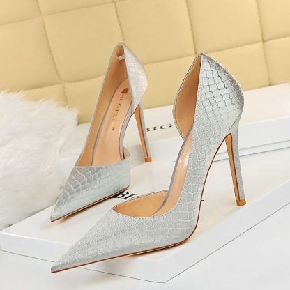 2022 New Spring Plus Size 43 Women High Heels Pumps Sexy Pointed Toe Slip-On Stilettos Female Summer Sandals Shoes Woman WSH4326 - Image 3